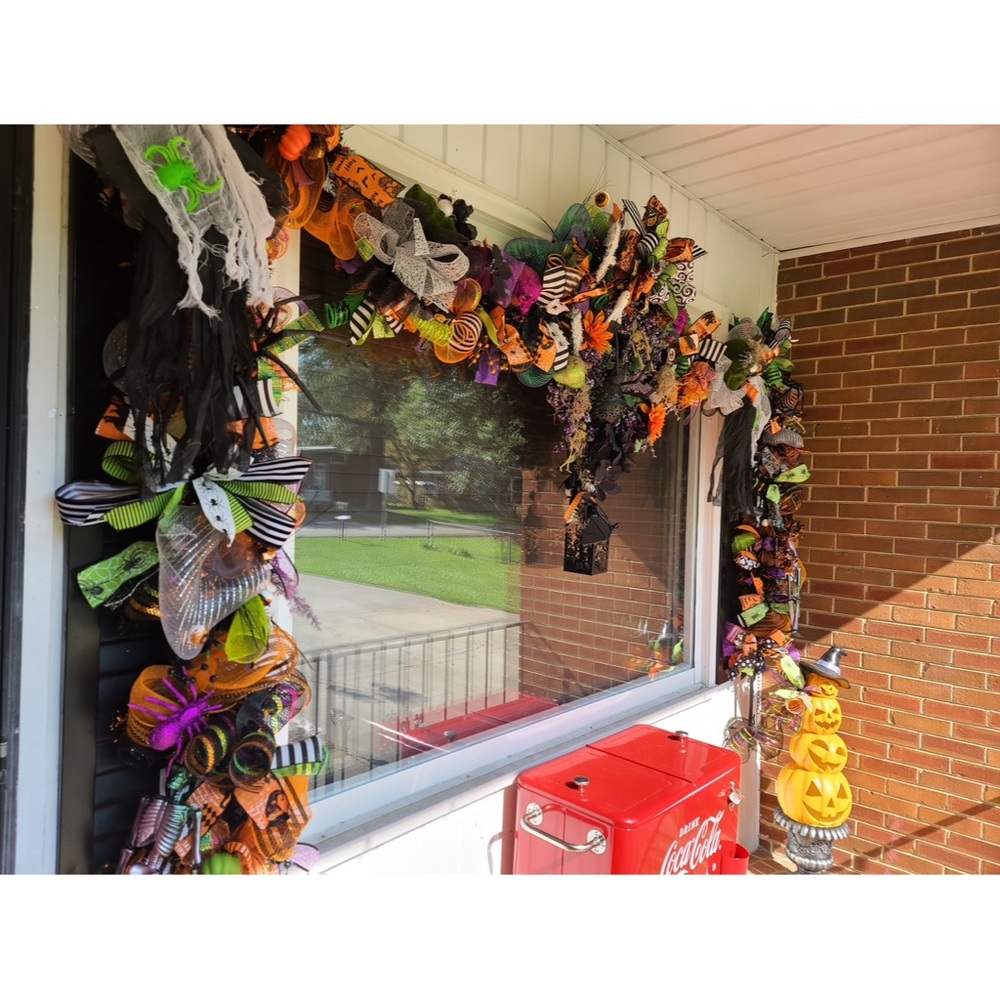 Halloween Themed Decorative Garland